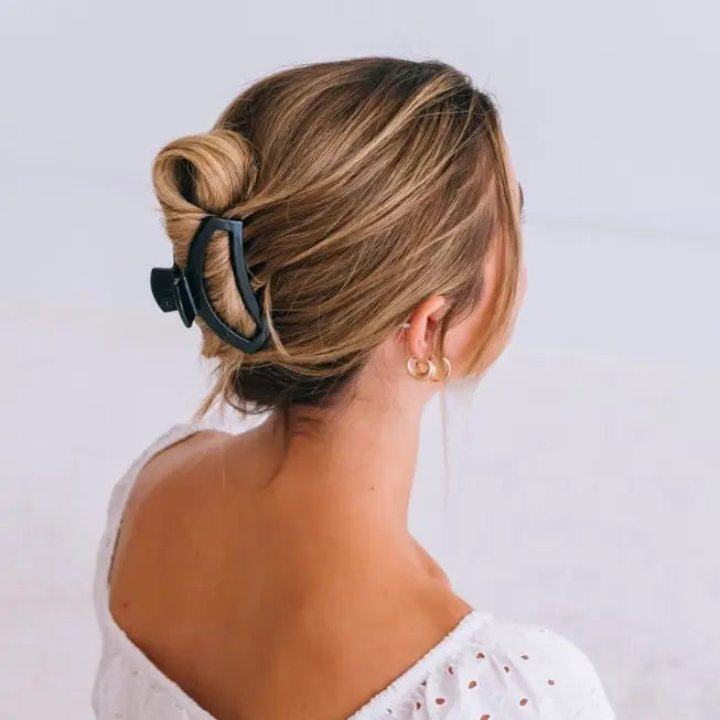 Open Medium Hair Clip