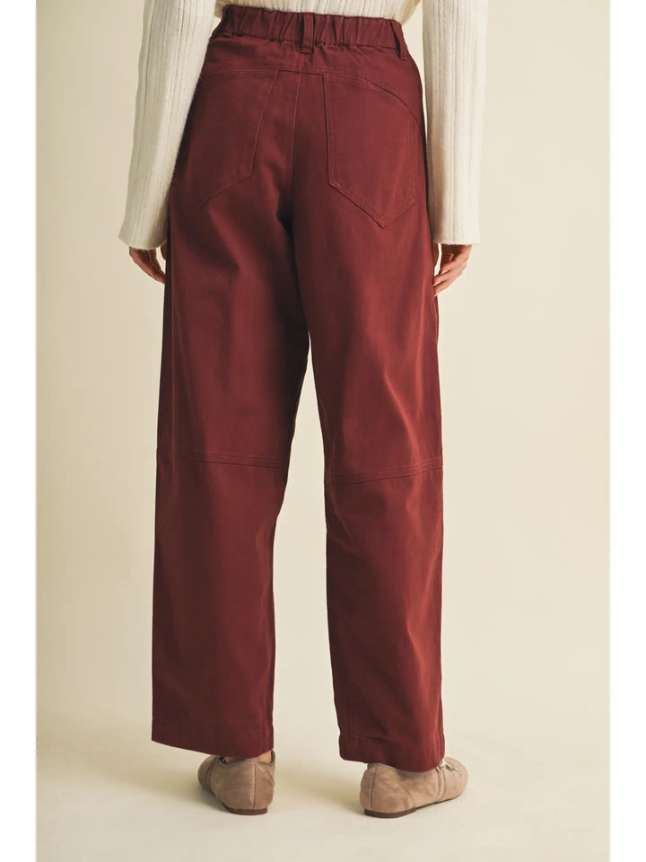 Straight Leg Pleat Pant