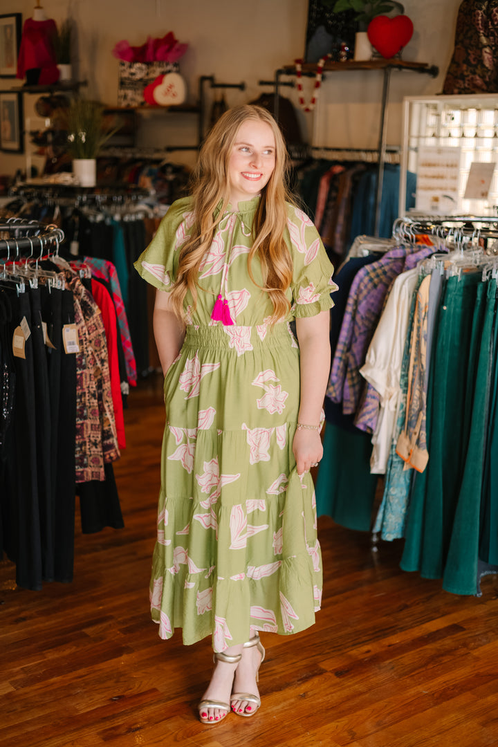 Short Sleeve Midi Dress