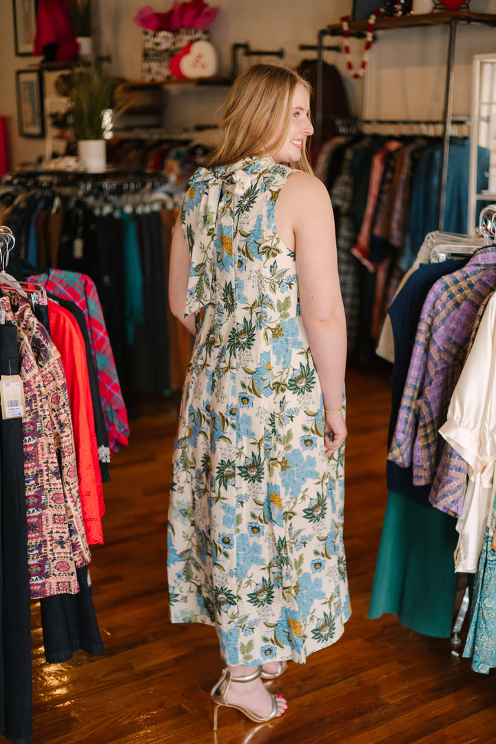 Sleeveless Floral Pattern Dress