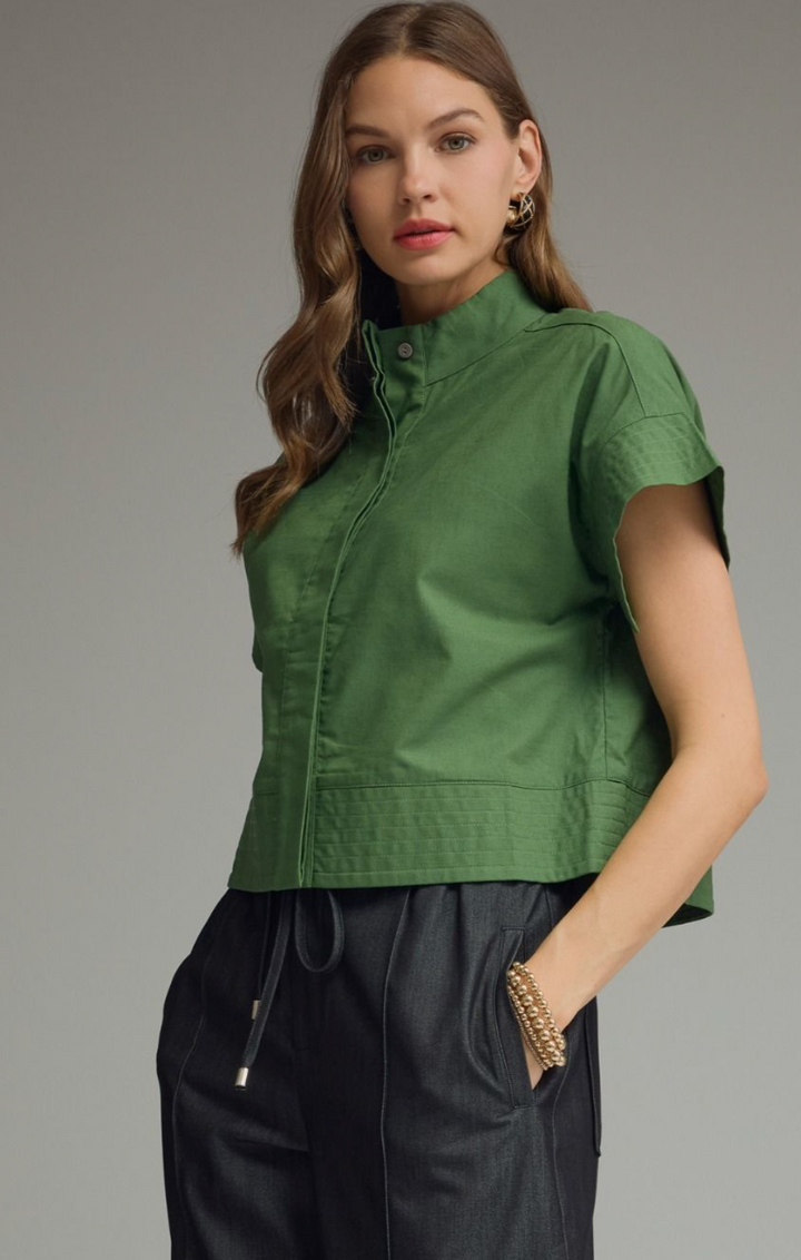 Concealed Button Top