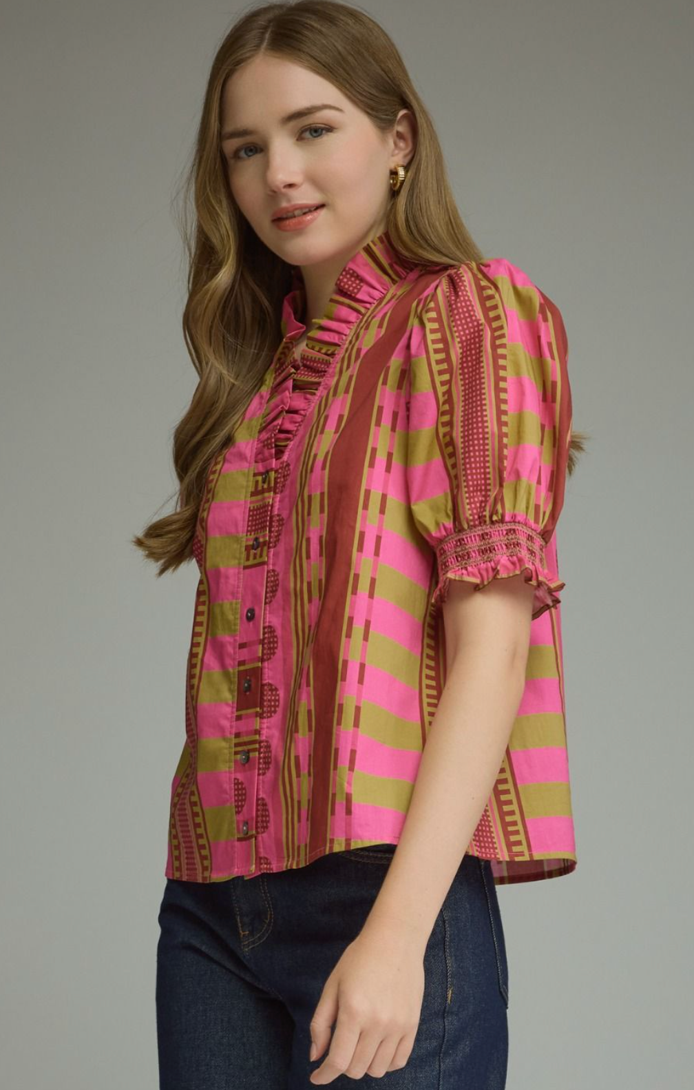 Mixed print short puff sleeve top