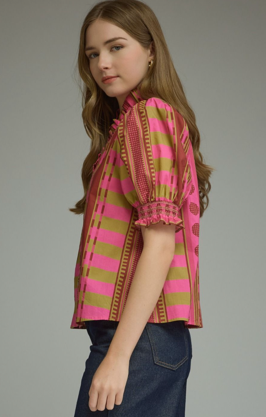 Mixed print short puff sleeve top