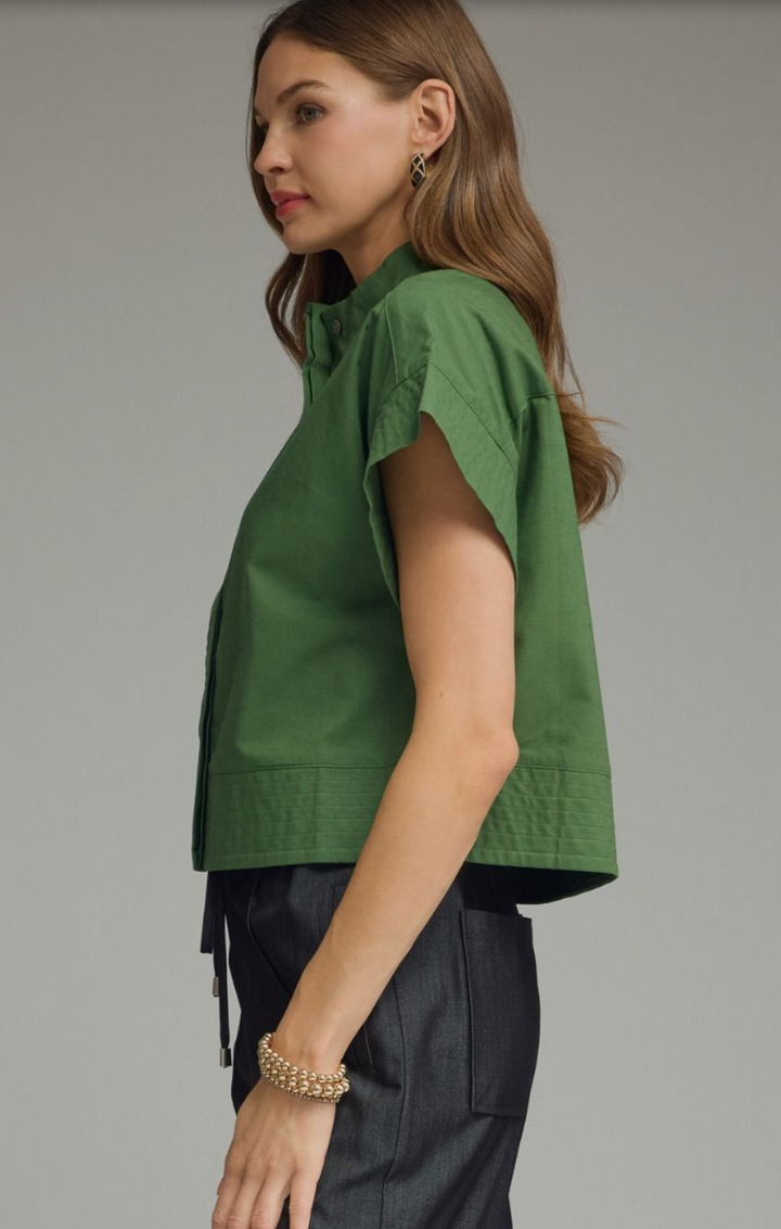 Concealed Button Top