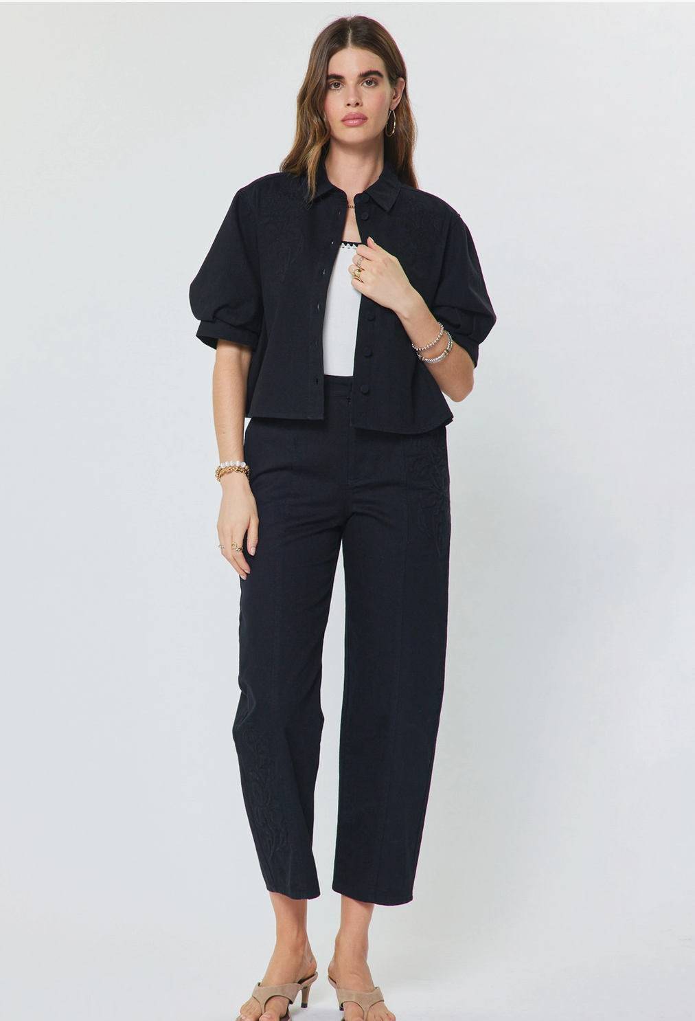 Embroidered Barrel Leg Pant