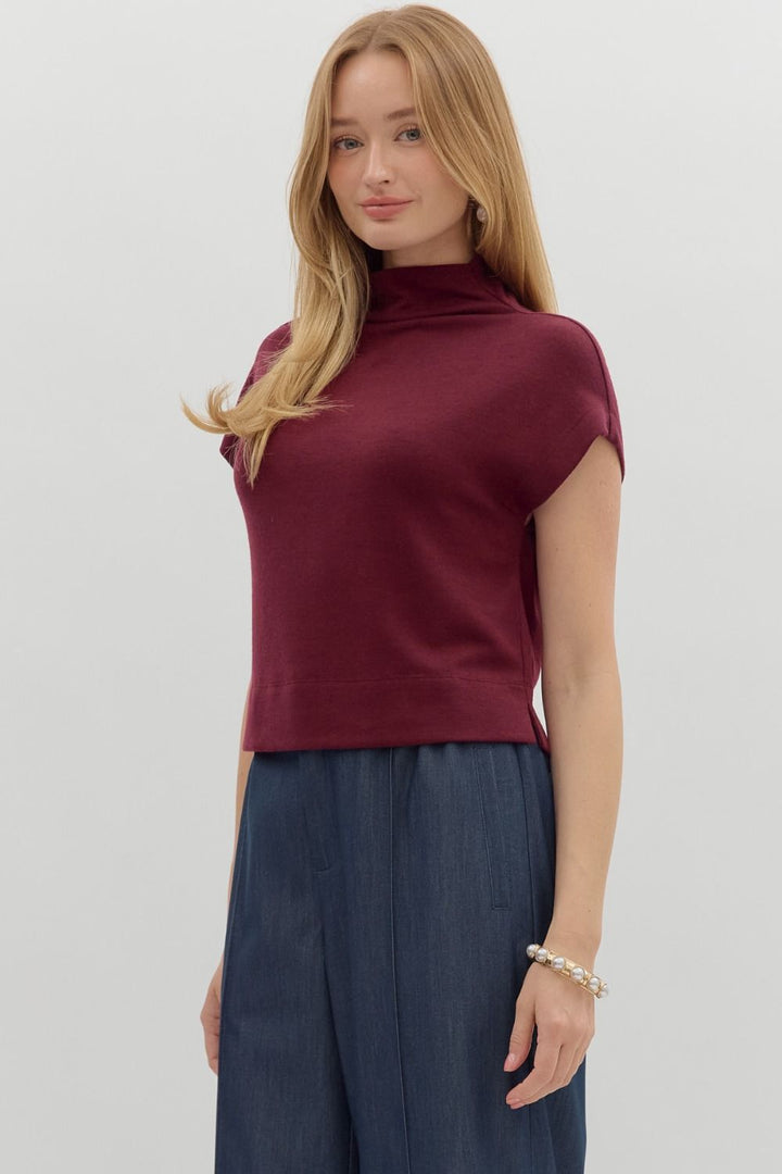 T27642 Solid Knit Pullover Top