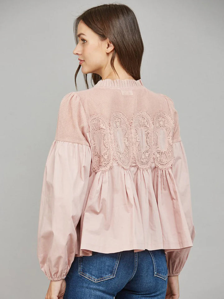 Lace Applique Detail Mixed Blouse
