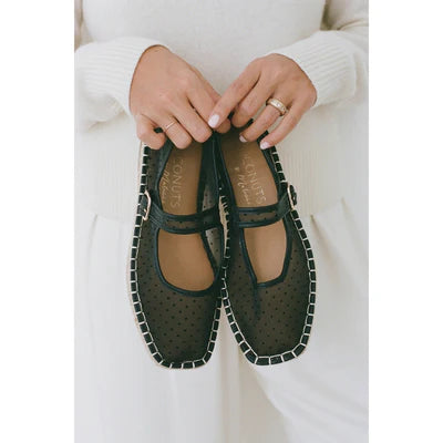 Meg Black Dot Shoe