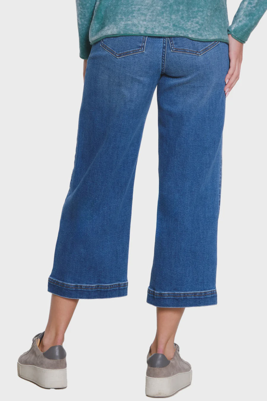 Front Seam Crop Jean